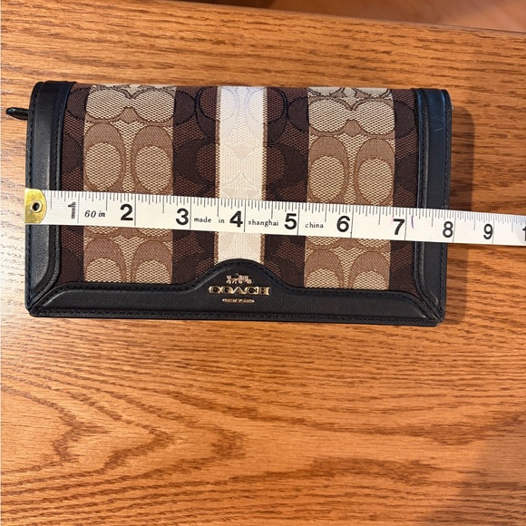 NWT Coach Anna Foldover Clutch Crossbody Bag in Brown and Black - Picture 11 of 13